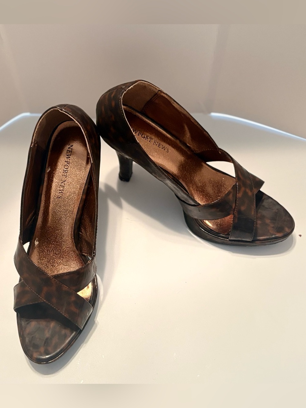 Newport News Brown Tortoiseshell Crisscross Peep-Toe Heels